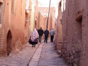 18-IR_Abyaneh_Bewohner