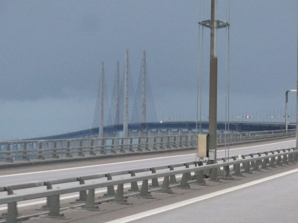 14_DK_Öresund-Brücke-Kunst1