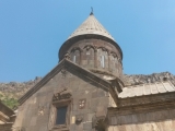 18_AM_18-7-09_GeghMon_Kirche-1a