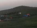 53_AM_18-7-09_toAragats_Rinder-hirten